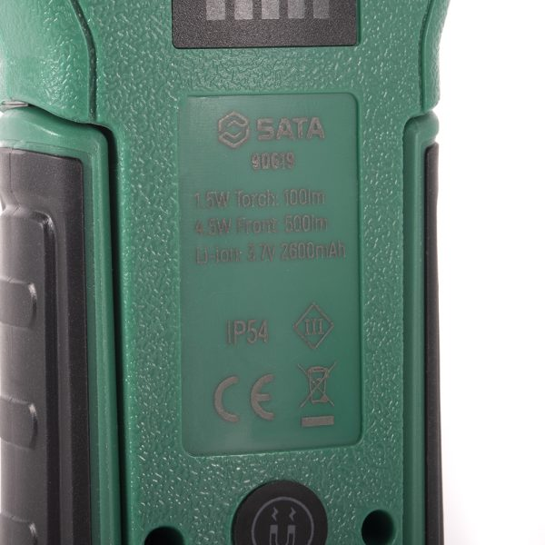 ไฟฉาย SATA 90619 แบบพับได้ เปลี่ยนแบตเตอรี่ได้ ความสว่าง 600 ลูเมน