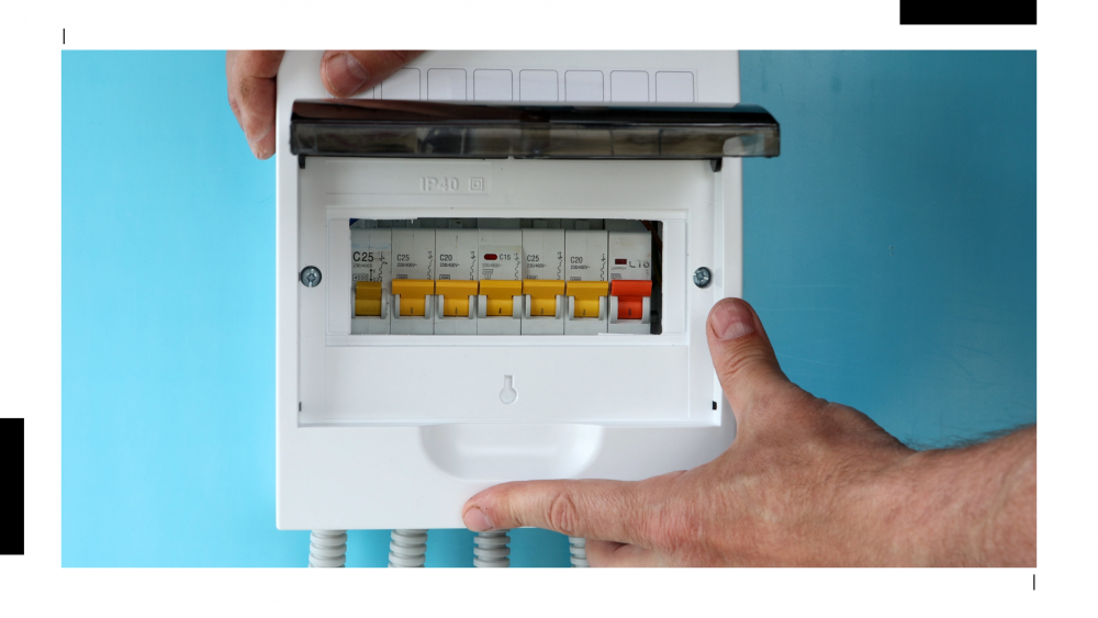 เบรกเกอร์ดีแค่ไหนถ้า ตู้คอนซูมเมอร์ ไม่ดีก็ไม่ปลอดภัยอยู่ดี เบรกเกอร์ดีแค่ไหนถ้า ตู้คอนซูมเมอร์ ไม่ดีก็ไม่ปลอดภัยอยู่ดี