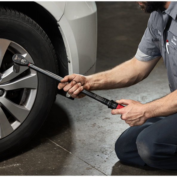 ประแจปอนด์ MILWAUKEE 4932500825 ขนาด 1 2 นิ้ว ช่วงแรงบิด 60 340 Nm