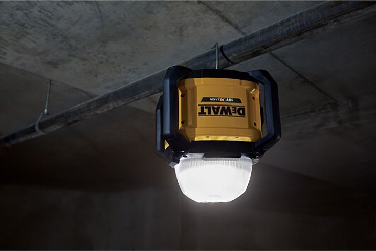 ไฟ LED ส่องพื้นที่ ไร้สาย DEWALT DCL074-XJ 18V (ตัวเปล่า) Wireless LED Area Light