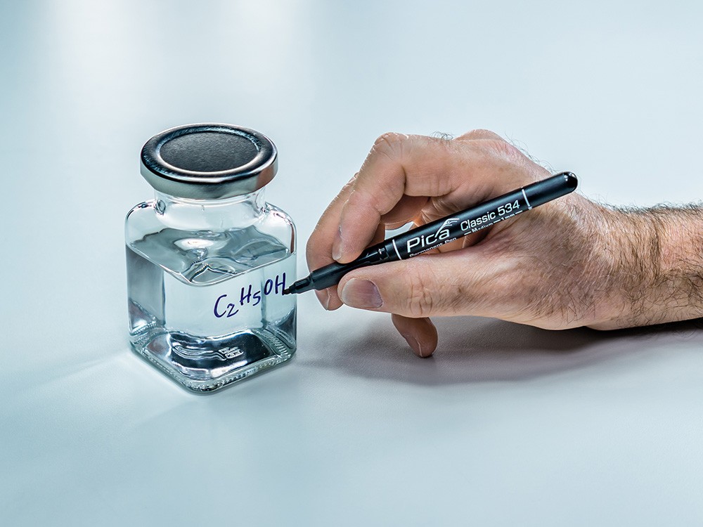 ปากกาเคมีเขียนงาน หัวกลมใหญ่ PICA Classic 533 สีดำ Permanent Pen