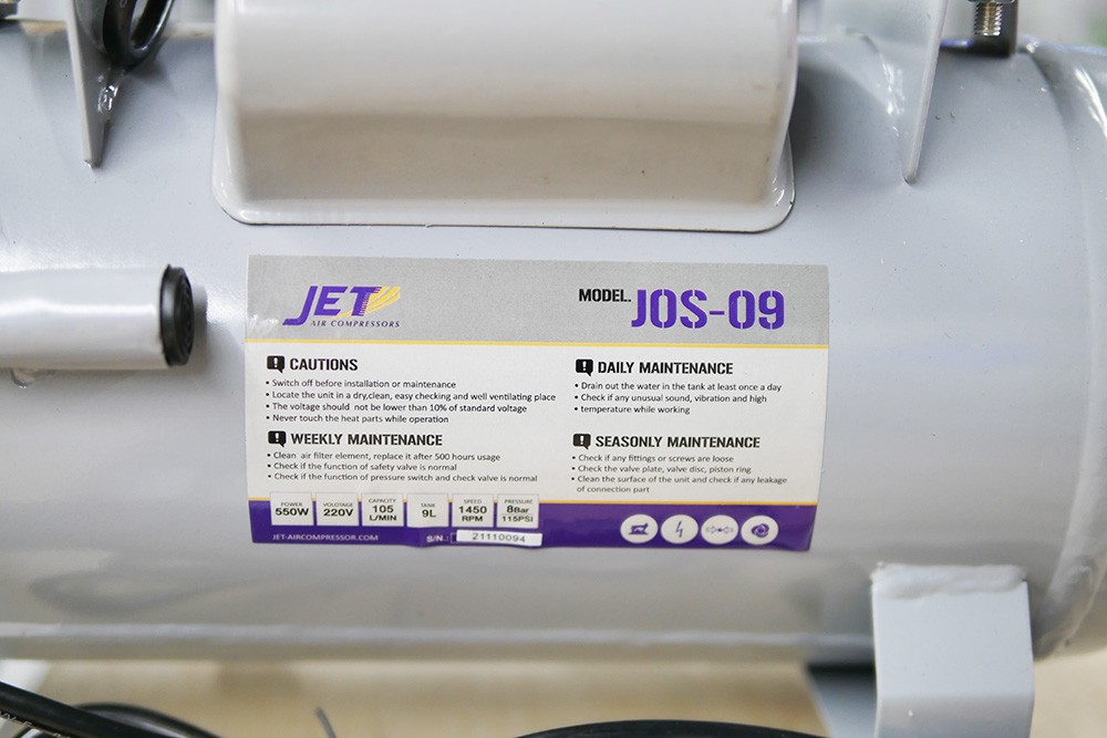 ปั๊มลมเก็บเสียง JET  รุ่น JOS-09 ถัง 9L. 3/4 HP ปั้มลม jet 9 ลิตร