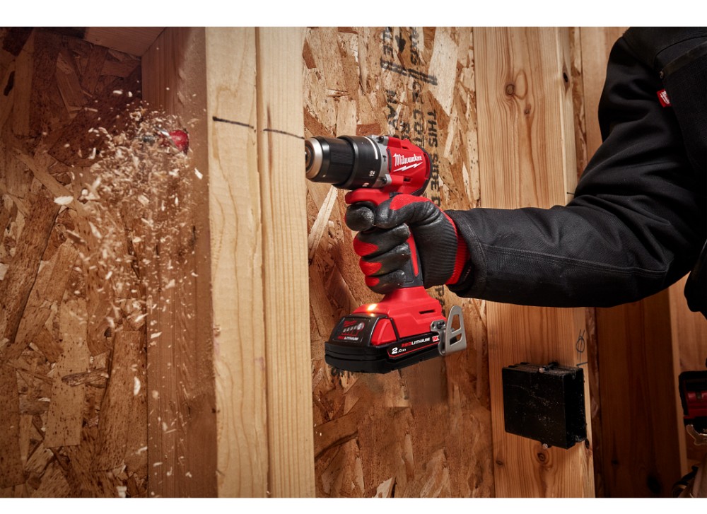 สว่านกระแทกไร้สาย Milwaukee M18-BLPDRC