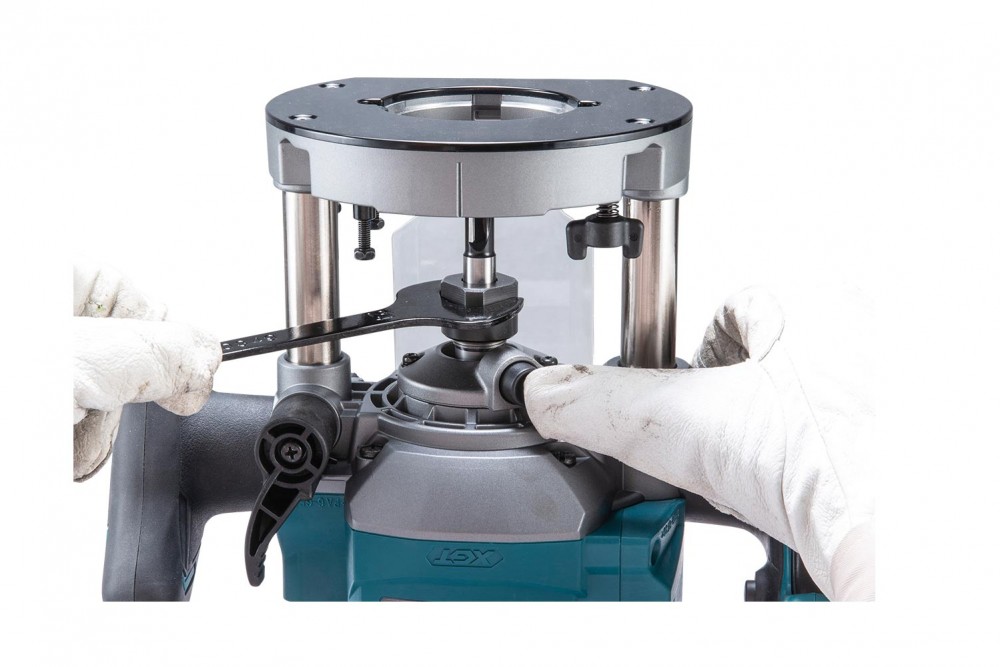 เราเตอร์ MAKITA RP001GZ ขนาด 1/2 นิ้ว (12.7 มม.) 1900 วัตต์, ความเร็วสูงสุด 25,000 รอบต่อนาที