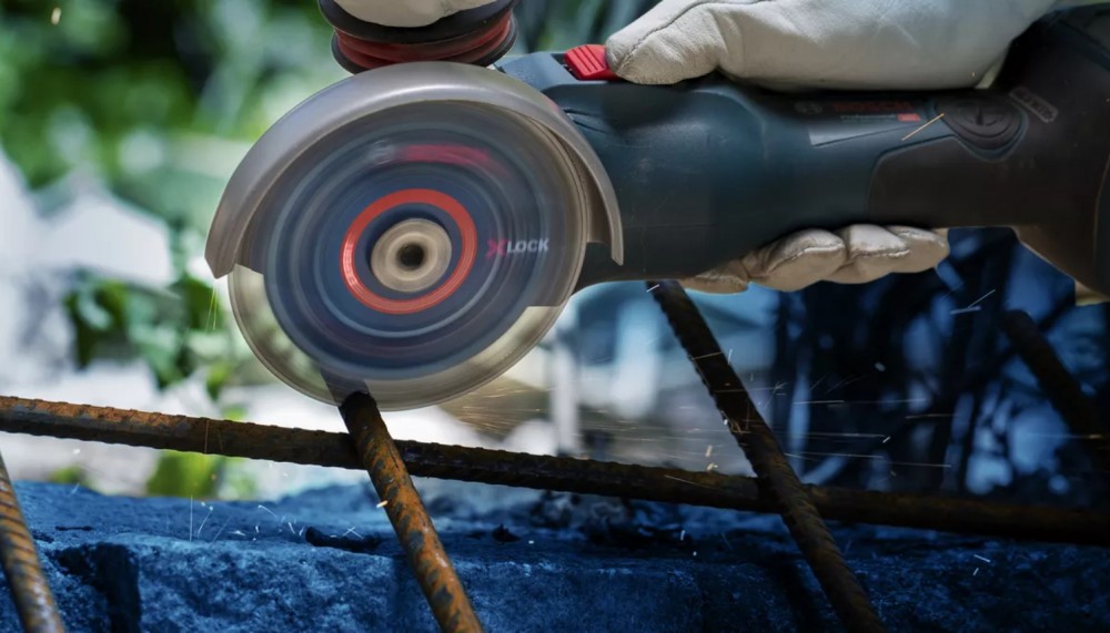 ใบตัดเพชร BOSCH EXPERT Diamond Metal Wheel X-LOCK ขนาด 125 x 22.23 มม.