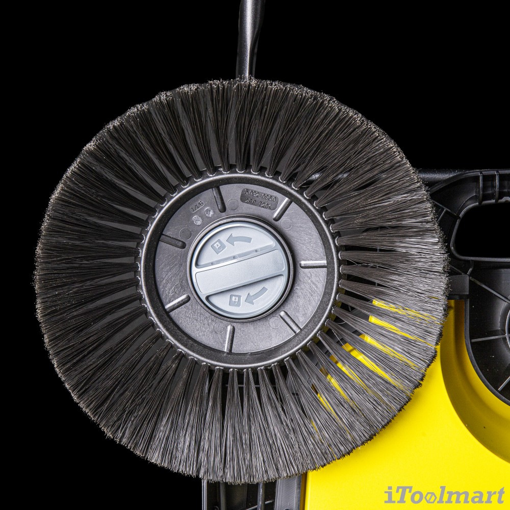 เครื่องกวาดพื้น Karcher S 4 TWIN เครื่องกวาดพื้นแบบเดินตาม 1 766 360 0
