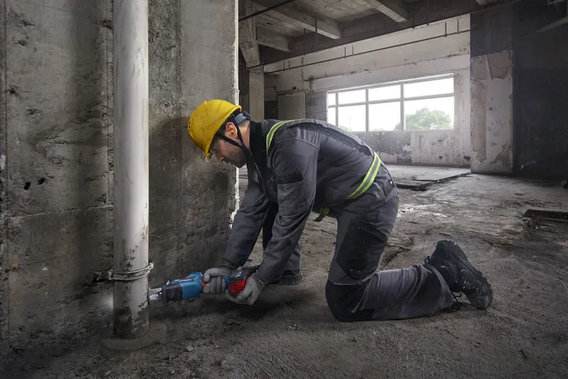 เลื่อยชักไร้สาย BOSCH GSA 18V 24 Professional  ตัวเปล่า 