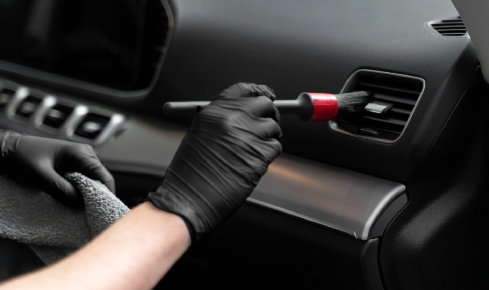 ถุงมือยางไนไตรสีดำ YAMADA NITRILE สีดำ ไซส์ M  100 ชิ้น กล่อง 